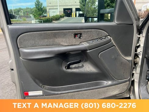 Used 2003 Chevrolet Silverado 2500 LS w/ Skid Plate Package AWD/4WD image 10