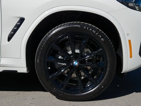 New 2025 BMW X4 xDrive30i w/ Premium Package image 9