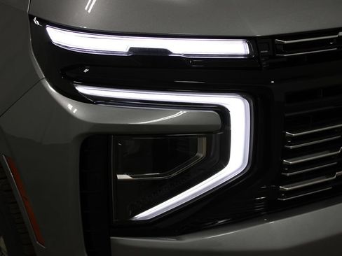 New 2026 Chevrolet Tahoe High Country AWD/4WD image 13