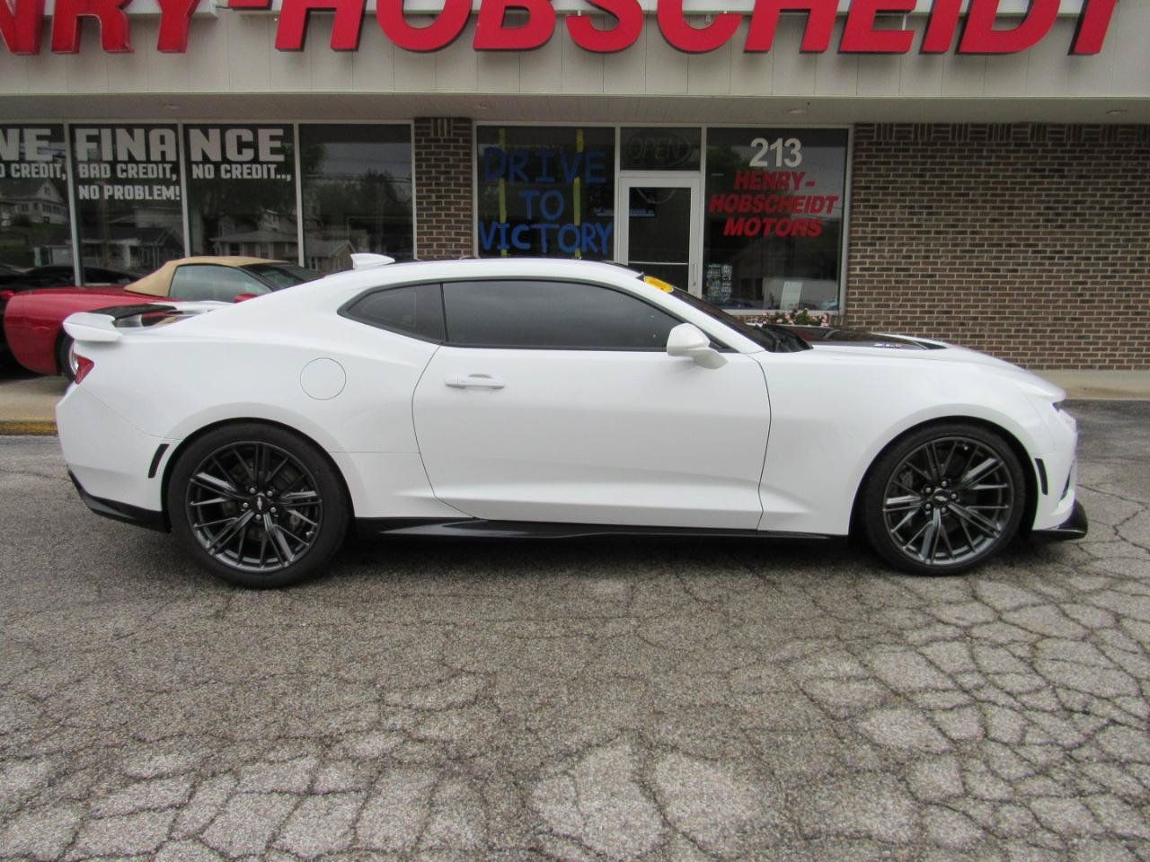 Used 2017 Chevrolet Camaro ZL1 RWD image 6