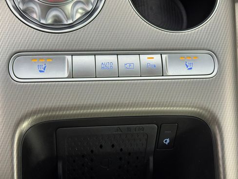 Used 2024 Genesis GV60 RWD w/ Cargo Package image 36