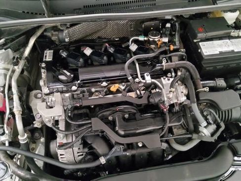 Used 2024 Toyota Corolla LE FWD image 41