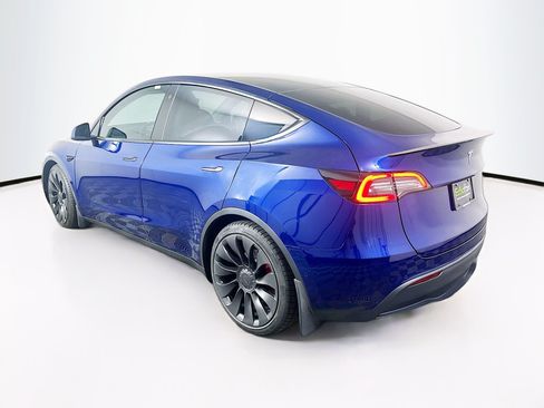 Used 2022 Tesla Model Y Performance AWD/4WD image 5