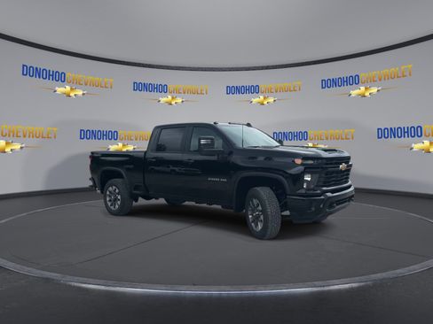 New 2026 Chevrolet Silverado 2500 Custom w/ Custom Value Package AWD/4WD image 5