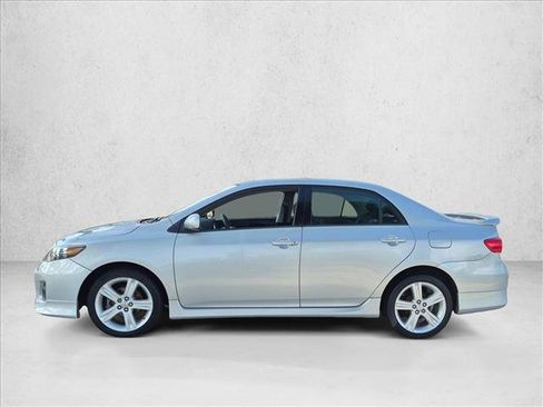 Used 2013 Toyota Corolla S w/ Premium Pkg FWD image 8