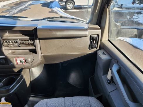 New 2025 Chevrolet Express 4500 w/ Power Convenience Package RWD image 14