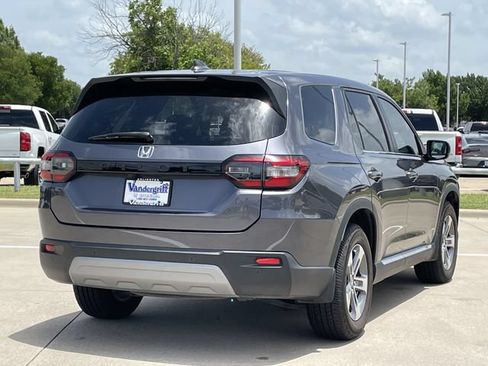 Used 2023 Honda Pilot EX-L image 4