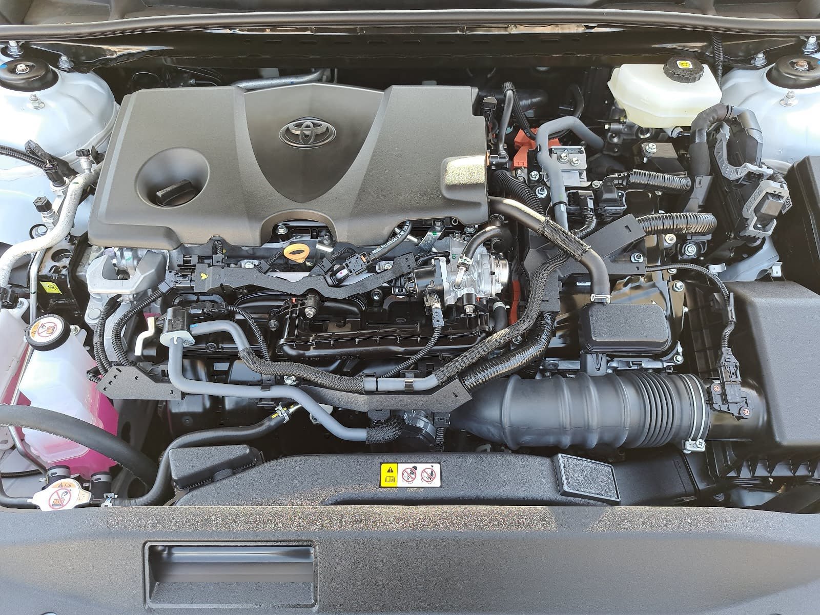 Used 2026 Toyota Camry SE FWD image 32