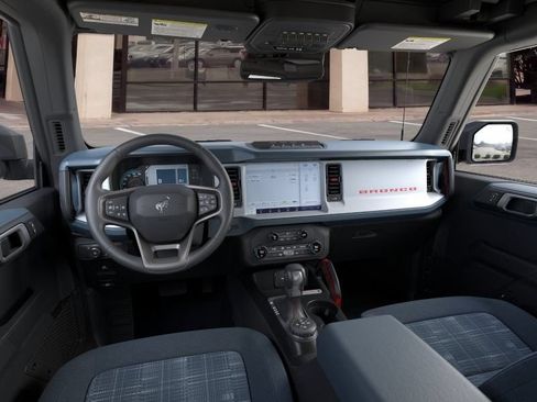 New 2025 Ford Bronco Heritage Edition AWD/4WD image 2