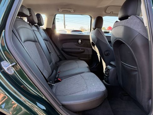 Used 2016 MINI Cooper Clubman image 28