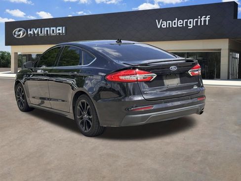 Used 2019 Ford Fusion SE w/ Equipment Group 151A image 10