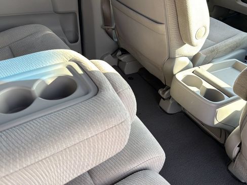 Used 2012 Honda Odyssey EX image 28