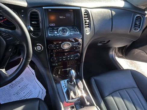 Used 2010 INFINITI EX35 Journey image 11