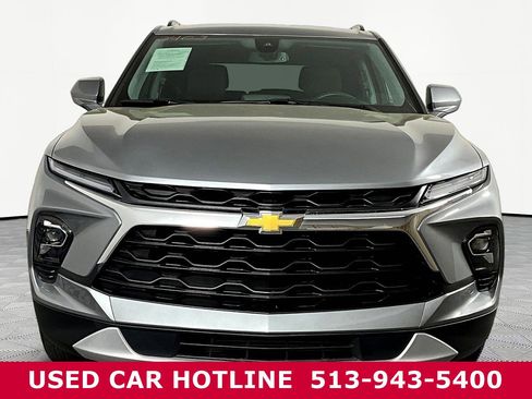 Used 2024 Chevrolet Blazer LT w/ Convenience Package FWD image 2