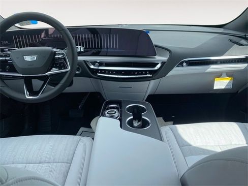 New 2025 Cadillac Lyriq Sport image 10