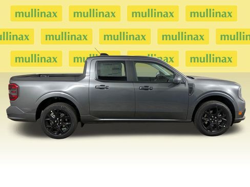 New 2026 Ford Maverick Lobo image 2