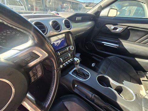 Used 2022 Ford Mustang Premium image 15