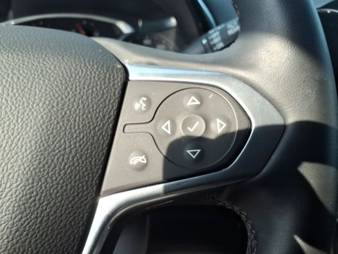 Used 2023 Chevrolet Traverse RS AWD/4WD image 24