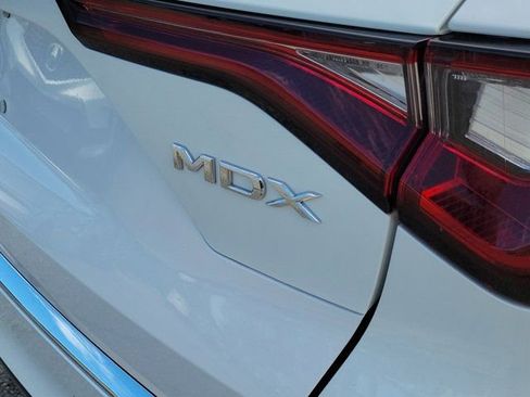 Used 2025 Acura MDX w/ Technology Package image 5