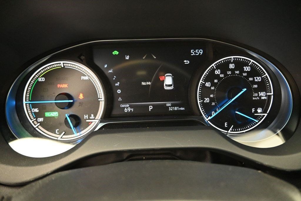 Used 2021 Toyota Venza XLE w/ Softex Package AWD/4WD image 10