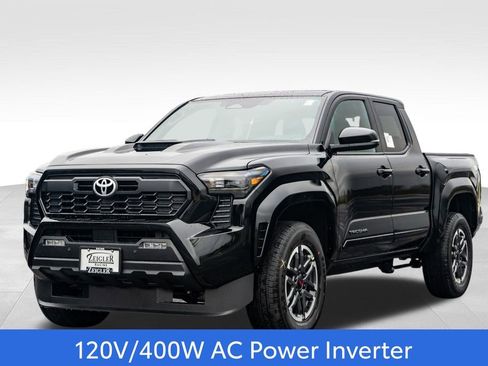 New 2025 Toyota Tacoma TRD Sport image 3