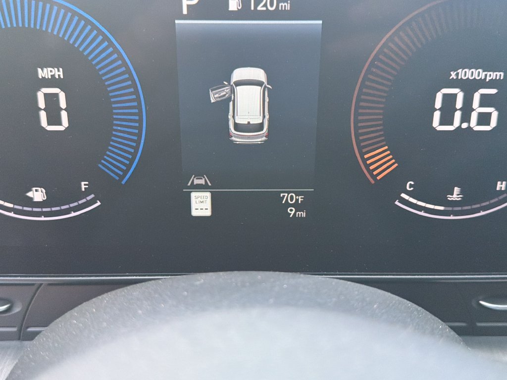 New 2027 Hyundai Kona SEL Sport FWD image 25