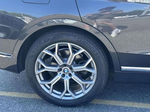 Used 2020 BMW X7 xDrive40i w/ Premium Package AWD/4WD image 8