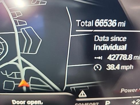 Used 2021 BMW M440i Convertible w/ Premium Package image 15