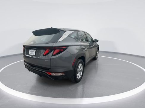 Certified 2024 Hyundai Tucson SE image 8