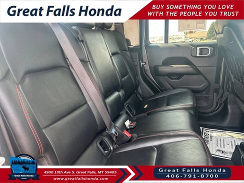 Used 2020 Jeep Gladiator Rubicon w/ Advanced Safety Group AWD/4WD image 28