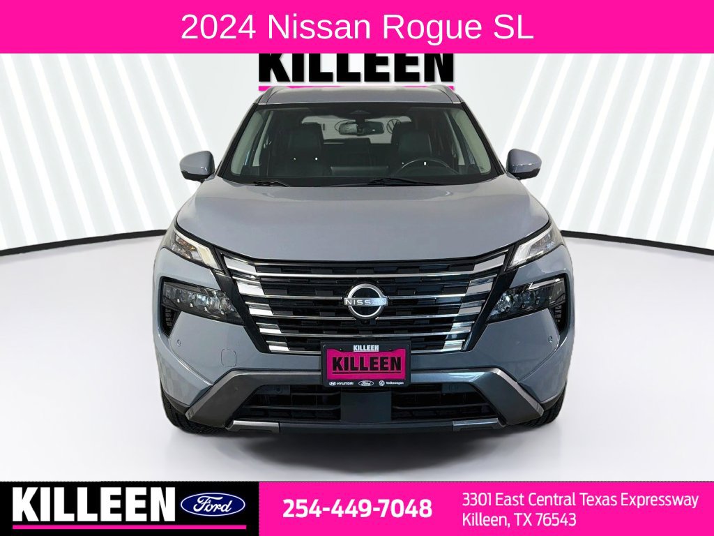 Used 2024 Nissan Rogue SL FWD image 2