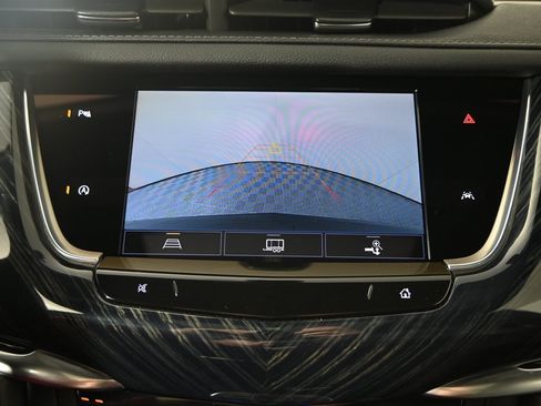 Used 2024 Cadillac XT6 Premium Luxury image 31