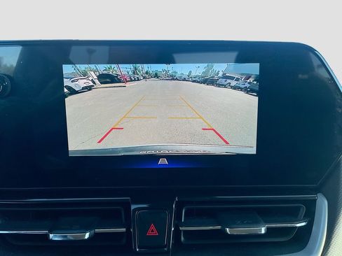 Used 2024 Chevrolet TrailBlazer LT FWD image 13