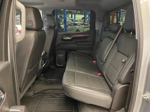 Used 2024 GMC Sierra 1500 Denali AWD/4WD image 12