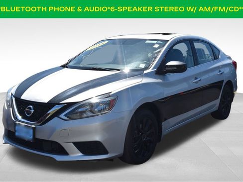Used 2018 Nissan Sentra SV w/ Premium Package (P01) FWD image 3