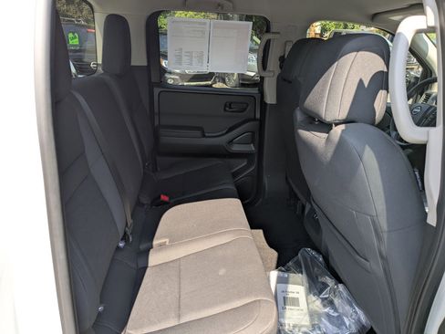 Certified 2024 Nissan Frontier S w/ Technology Package image 20