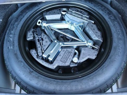 Certified 2025 Subaru Crosstrek 2.0i Premium image 14