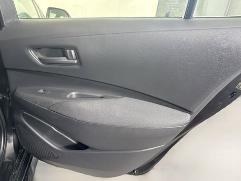 Used 2022 Toyota Corolla LE image 27