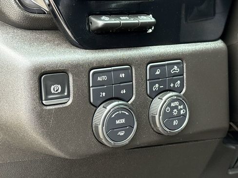 Used 2025 Chevrolet Silverado 2500 ZR2 w/ ZR2 Bison Edition AWD/4WD image 24