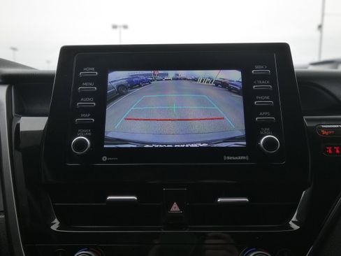 Used 2023 Toyota Camry SE image 23