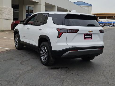 New 2026 Chevrolet Equinox LT w/ Safety and Technology Package FWD image 9