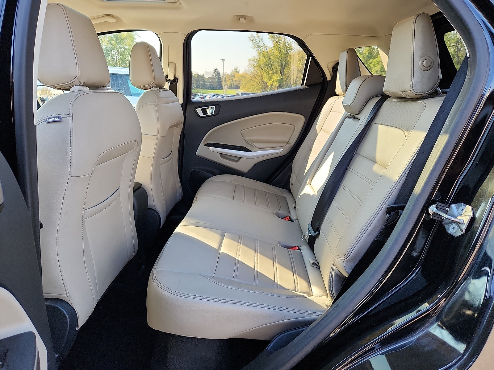 Used 2018 Ford EcoSport Titanium AWD/4WD image 10