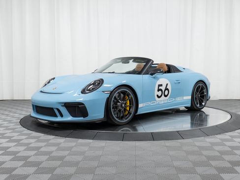 Certified 2019 Porsche 911 Speedster RWD image 1