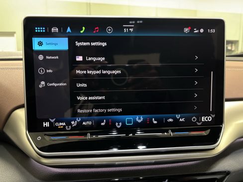 New 2025 Volkswagen ID.4 Pro RWD image 24