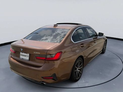 Used 2019 BMW 330i Sedan w/ Premium Package RWD image 5