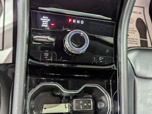 Used 2023 Jeep Grand Cherokee 4WD 4xe w/ Luxury Tech Group II image 19