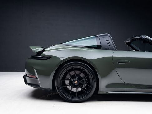 Used 2026 Porsche 911 Targa 4 GTS image 40