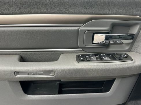 Used 2013 RAM 3500 Big Horn image 11