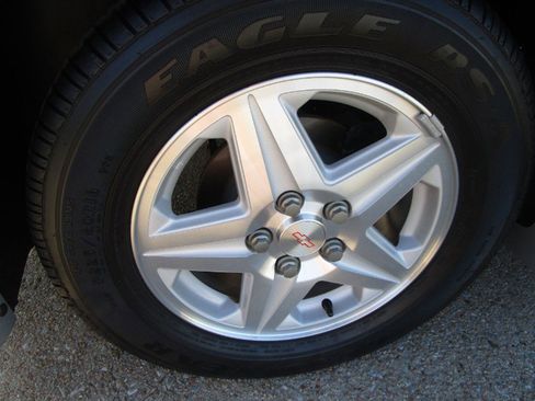 Used 2002 Chevrolet Monte Carlo SS w/ Pace Car Replica Pkg image 26