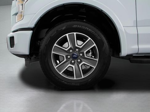 Used 2016 Ford F150 XLT w/ Equipment Group 302A Luxury RWD image 48